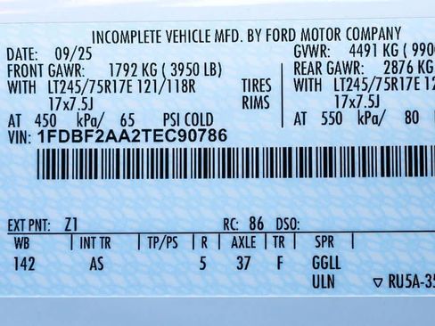 New 2026 Ford F250 XL w/ XL Chrome Package RWD image 36