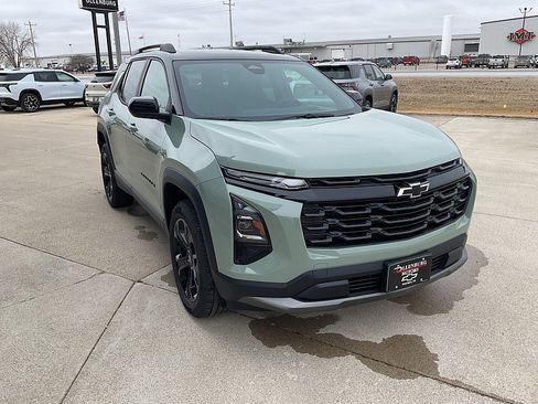 New 2026 Chevrolet Equinox LT w/ Convenience Package II image 4