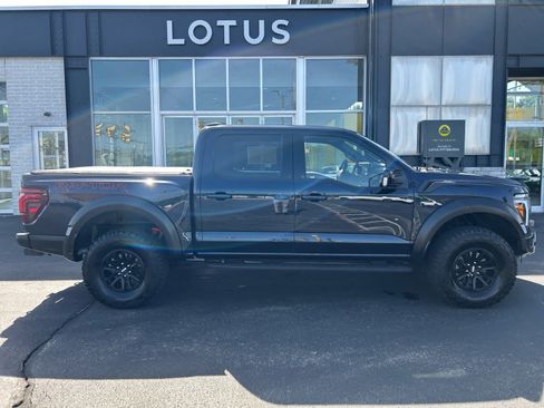 Used 2025 Ford F150 Raptor AWD/4WD image 21
