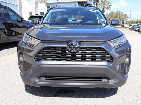 Used 2020 Toyota RAV4 XLE Premium image 14