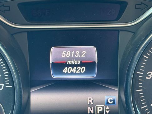Used 2019 Mercedes-Benz GLA 250 4MATIC image 21