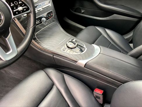 Used 2021 Mercedes-Benz C 300 Sedan w/ Premium Package image 17