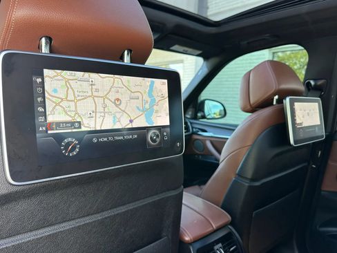 Used 2018 BMW X5 xDrive40e AWD/4WD image 29