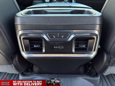 Used 2024 GMC Sierra 3500 Denali w/ Denali Reserve Package AWD/4WD image 31