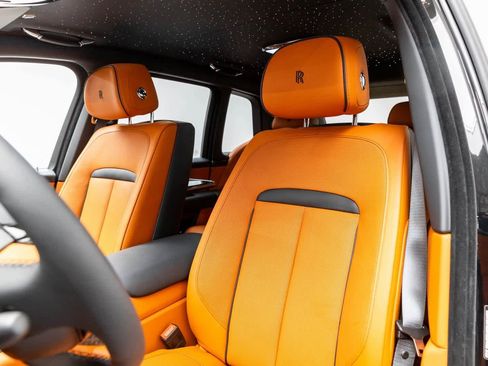 New 2026 Rolls-Royce Cullinan Black Badge image 60