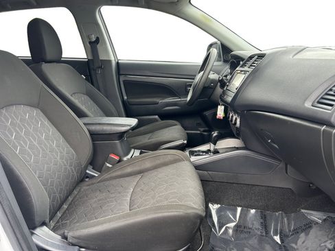 Used 2024 Mitsubishi Outlander Sport AWD image 15