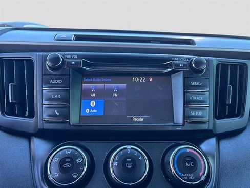 Used 2016 Toyota RAV4 LE image 24