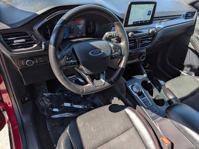 Certified 2023 Ford Escape ST-Line AWD/4WD image 2