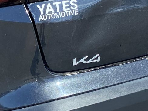 Used 2025 Kia K4 FWD image 26