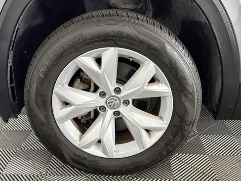 Used 2018 Volkswagen Atlas SE FWD image 36