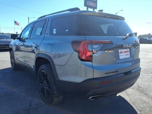 Used 2022 GMC Acadia SLT w/ Elevation Edition image 5