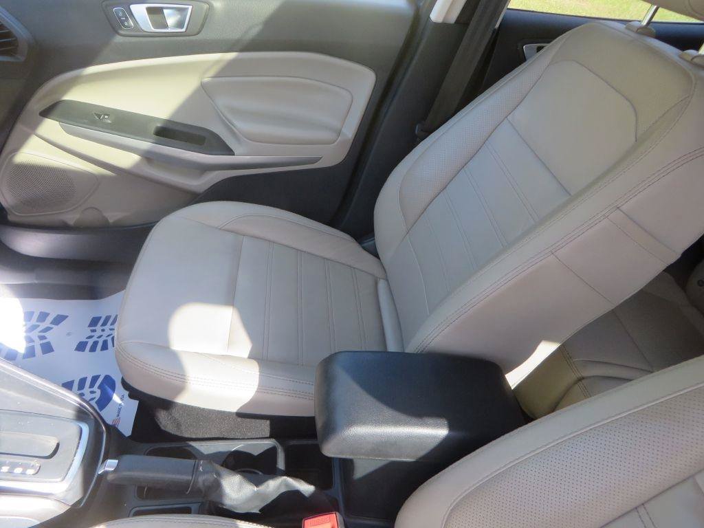 Used 2019 Ford EcoSport Titanium AWD/4WD image 24