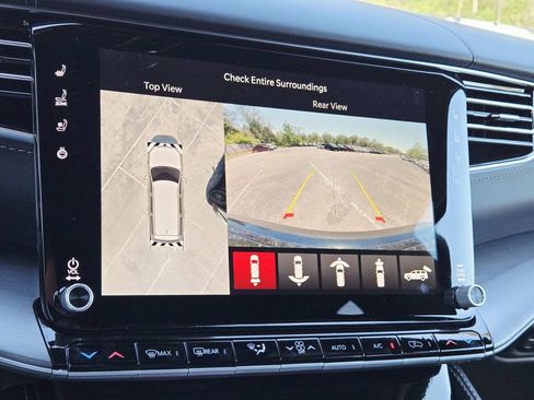 New 2026 Jeep Grand Wagoneer L Limited AWD/4WD image 28