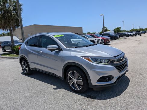 Used 2022 Honda HR-V EX image 1