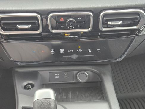 New 2026 Nissan Sentra SV w/ Floor Mat Package FWD image 17