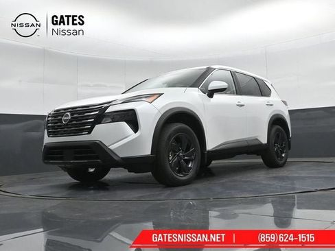 New 2026 Nissan Rogue SV w/ Cold Weather Package AWD/4WD image 38