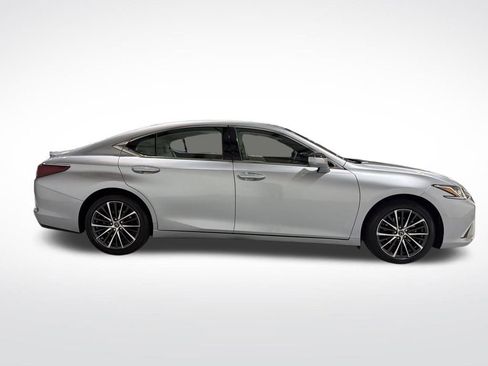 Used 2024 Lexus ES 350 w/ Premium Package image 5