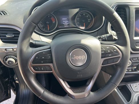 Certified 2022 Jeep Cherokee Latitude Lux FWD image 59