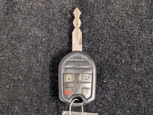 Used 2014 Ford Mustang V6 image 28