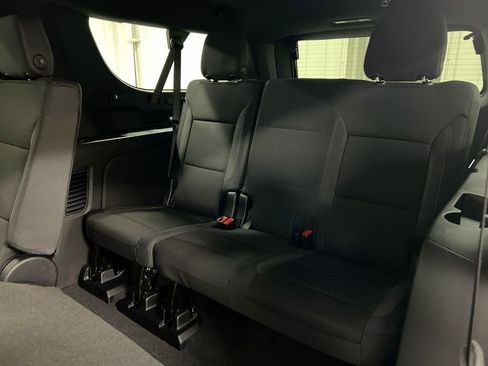 New 2026 Chevrolet Suburban LS AWD/4WD image 24