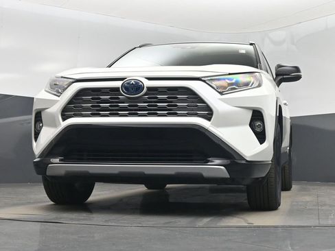 Used 2019 Toyota RAV4 XSE image 47