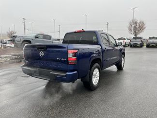 Used 2023 Nissan Frontier SV video 3