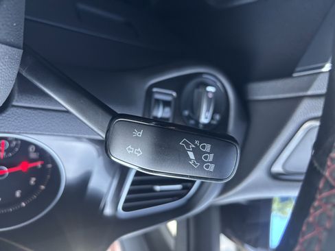 Used 2017 Volkswagen GTI S image 21