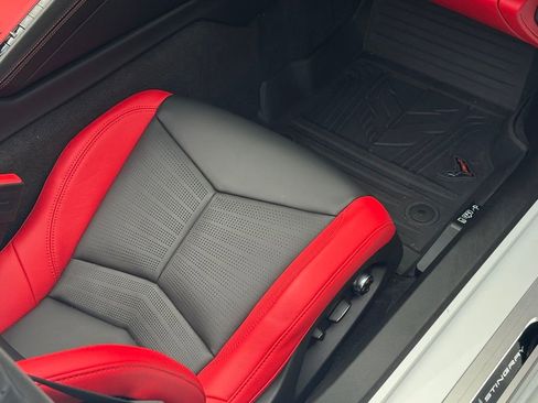 Used 2023 Chevrolet Corvette Stingray Premium Conv w/ Z51 Performance Package image 52