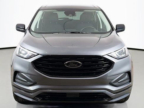 Used 2024 Ford Edge SE w/ Black Appearance Package AWD/4WD image 9