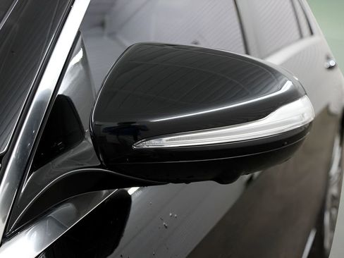 Used 2019 Mercedes-Benz S 450 Sedan image 38