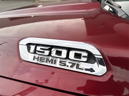 Used 2019 RAM 1500 Limited image 29