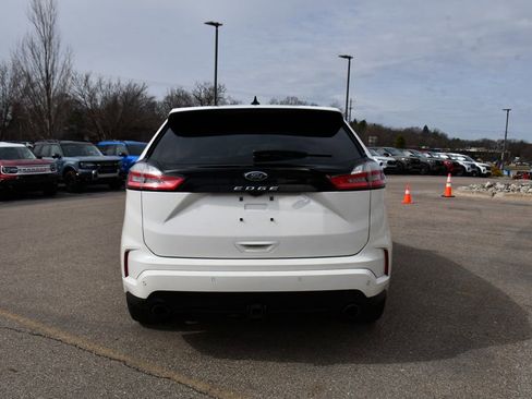 Used 2021 Ford Edge ST-Line w/ Class II Trailer Tow Package image 5