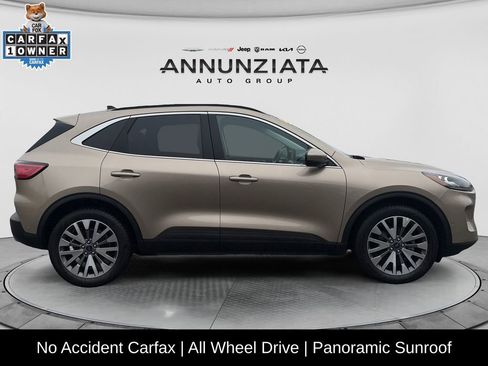 Used 2021 Ford Escape Titanium AWD/4WD image 6
