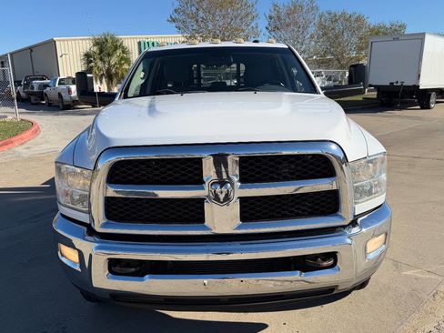 Used 2013 RAM 3500 Tradesman w/ Chrome Appearance Group image 18