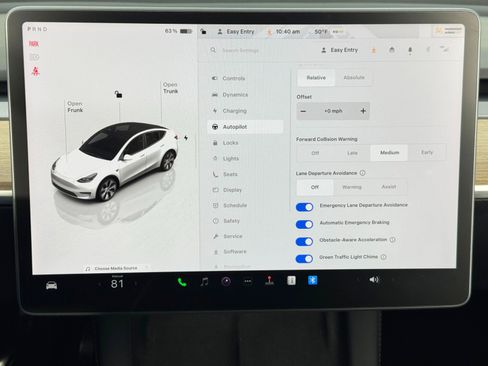 Used 2023 Tesla Model Y Long Range image 31