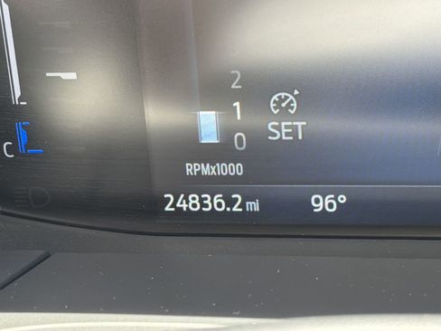 Used 2025 Ford Escape ST-Line AWD/4WD image 29