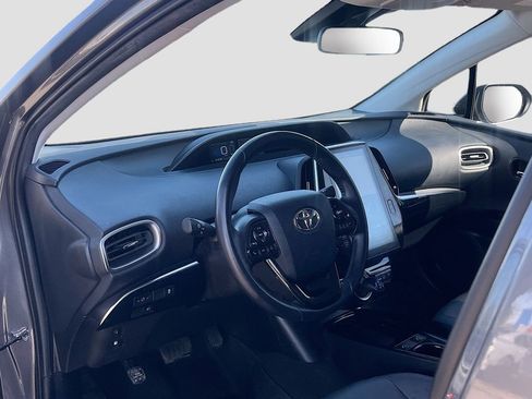 Used 2020 Toyota Prius Prime XLE w/ Carpet Mat Package FWD image 9