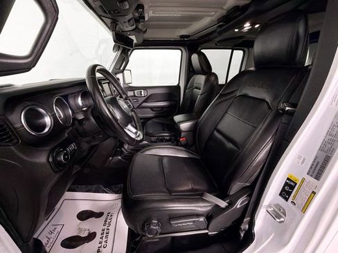 Used 2021 Jeep Wrangler Unlimited Sahara w/ Uconnect 4C Nav & Sound Group image 21