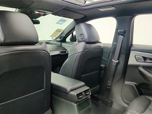 Used 2024 Acura ZDX A-Spec image 31