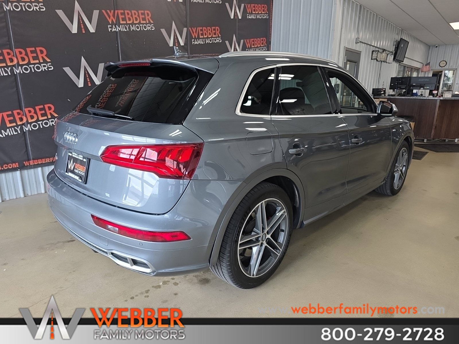 Used 2018 Audi SQ5 Premium Plus w/ S Sport Package AWD/4WD image 6