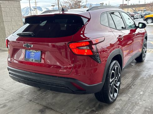 New 2026 Chevrolet Trax RS w/ Sunroof Package image 4