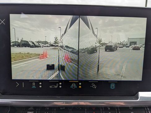 Used 2025 Chevrolet Silverado 2500 High Country w/ High Country Premium Package image 42