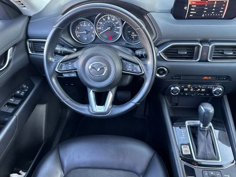 Used 2017 MAZDA CX-5 Touring image 28