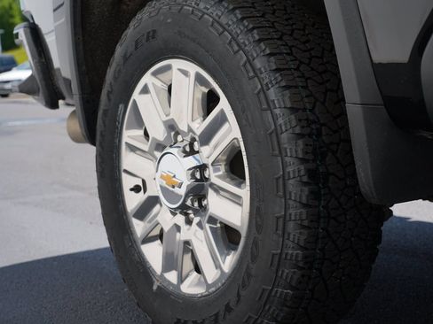 Certified 2025 Chevrolet Silverado 3500 High Country w/ High Country Premium Package AWD/4WD image 31