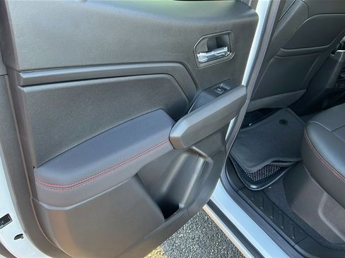 New 2026 Chevrolet Colorado Z71 w/ Z71 Convenience Package 2 image 16