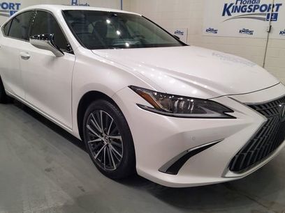 Used 2024 Lexus ES 350 w/ Premium Package