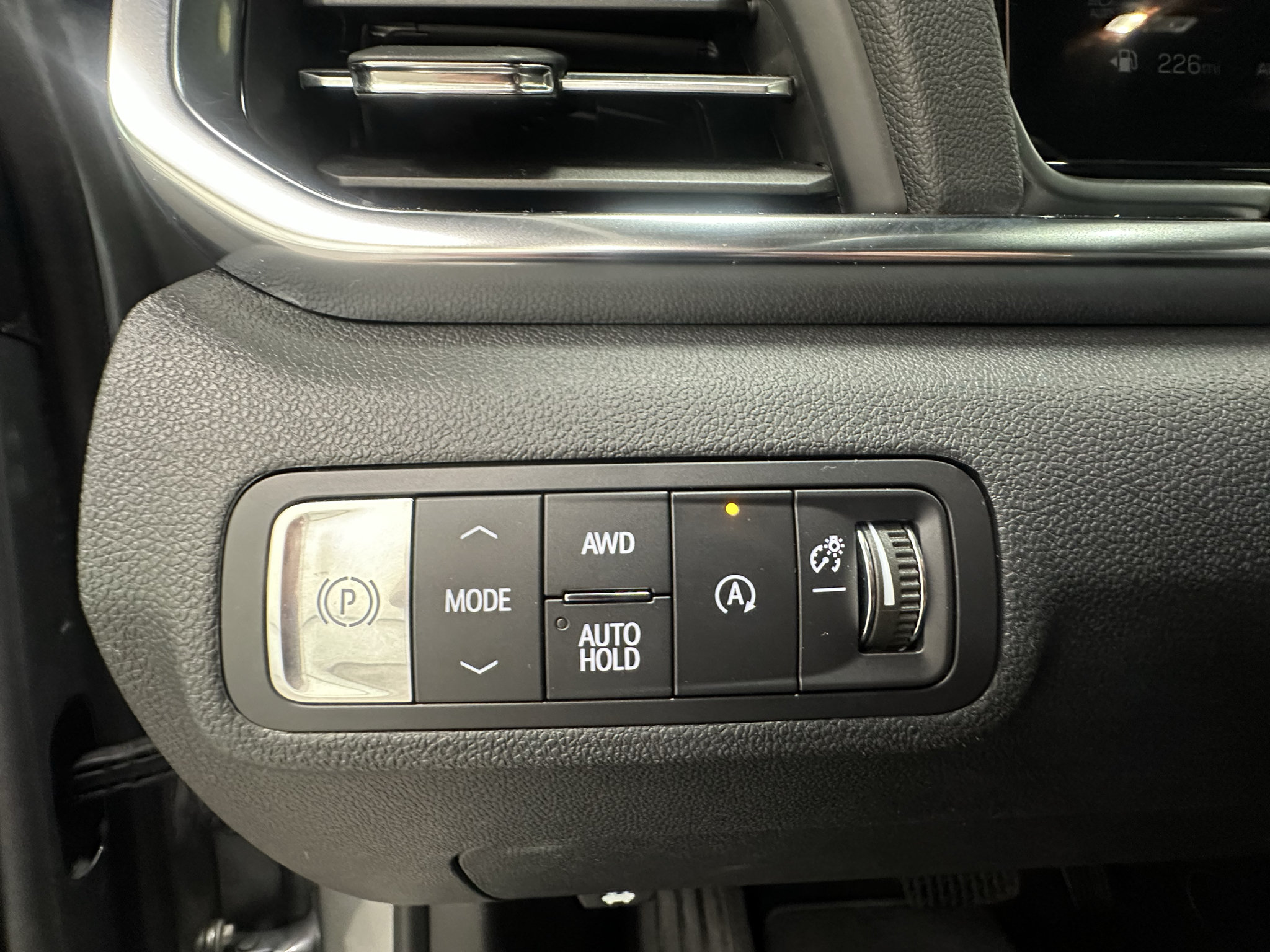 Certified 2026 GMC Terrain Elevation AWD/4WD image 33