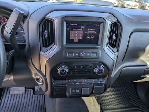 Used 2025 Chevrolet Silverado 1500 Custom Trail Boss w/ Turbomax Blackout Package image 22