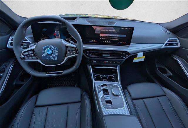 Used 2026 BMW 330i xDrive Sedan w/ Premium Package AWD/4WD image 18