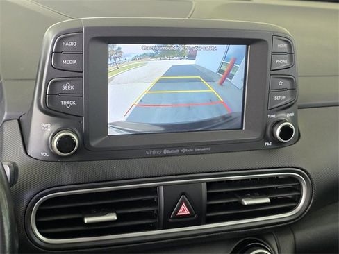 Used 2019 Hyundai Kona Limited image 13